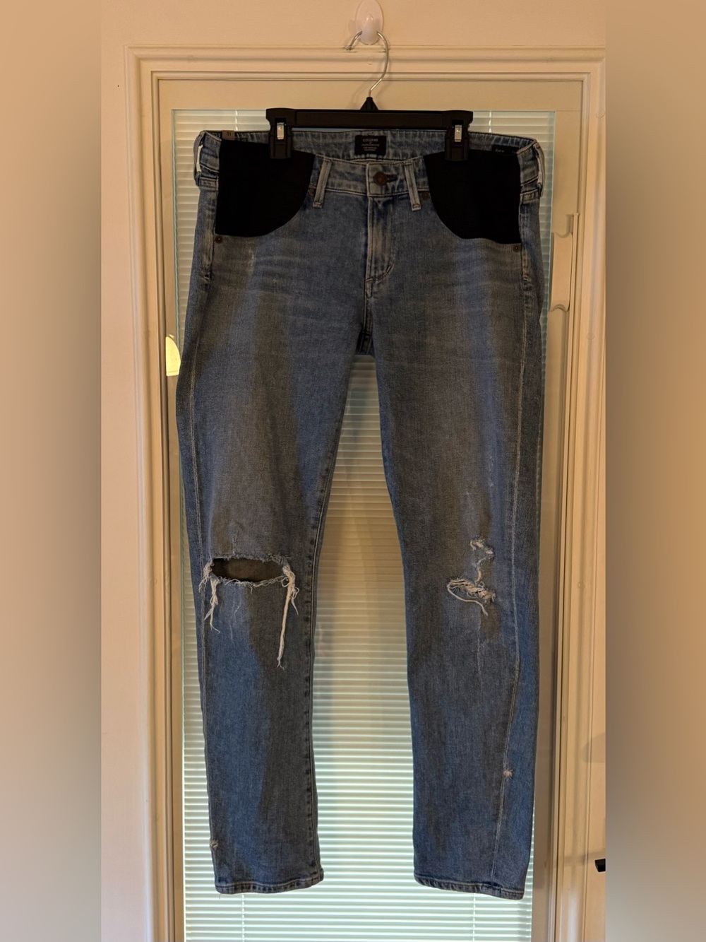 Citizens of Humanity Maternity Racer Low Rise Skinny Jeans Size 31 Distressed